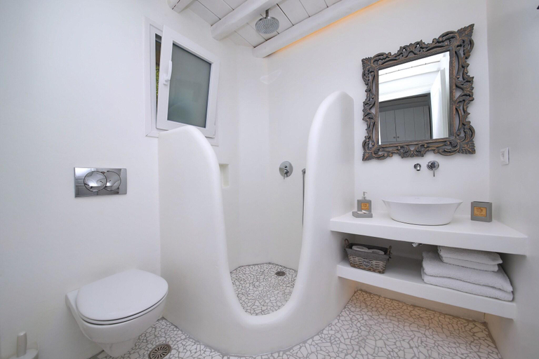 Bathroom 3, Evlalia Studios & Villas, Thessaly
