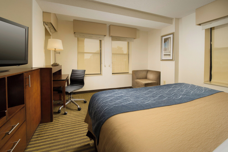 Bedroom 3, Comfort Inn Downtown Dc/Convention Center, Washington D.C.