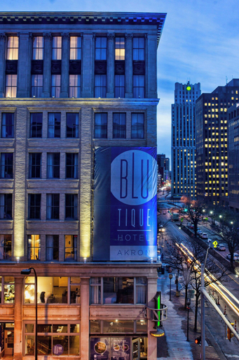 Exterior & Views 2, BLU-Tique, Akron, a Tribute Portfolio Hotel, Summit