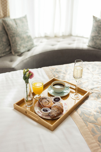 Bedroom 2, Sloane Square Hotel, London