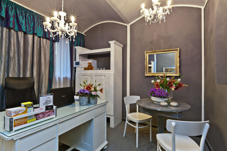 Public Area 3, Royal Prague City Apartments, Praha 1