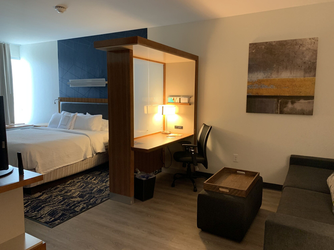 Bedroom 16