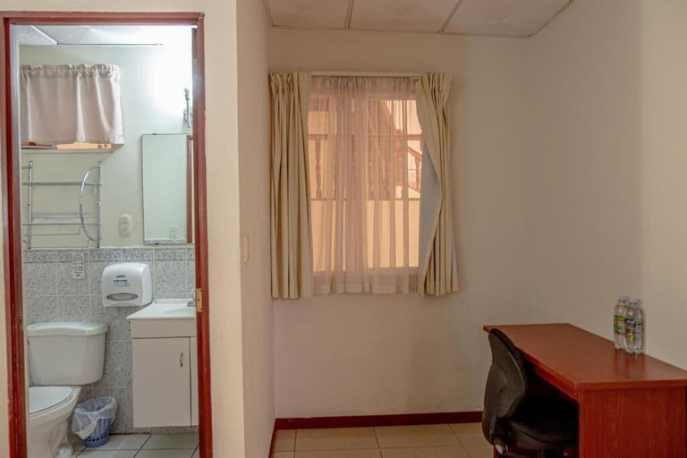 Bathroom 4, Hotel Windsor Plaza, San Salvador