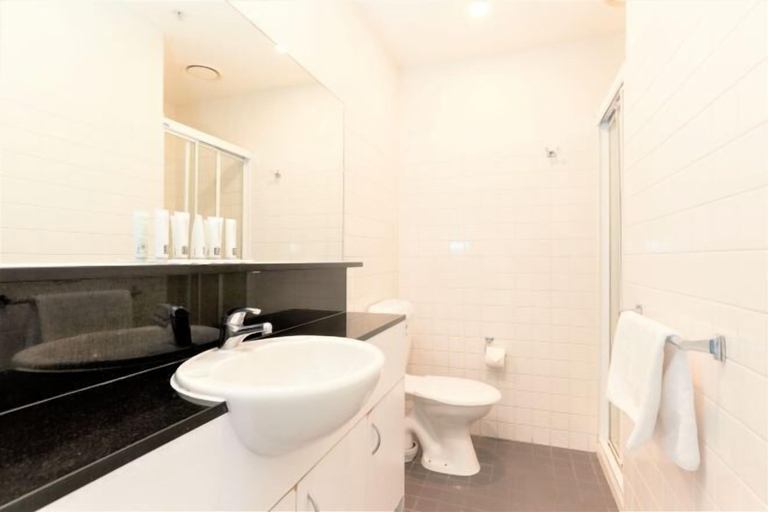 Bathroom 27