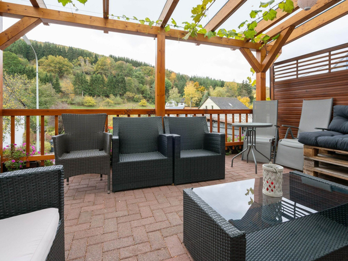 Apartment in Merschbach with Garden, Bernkastel-Wittlich