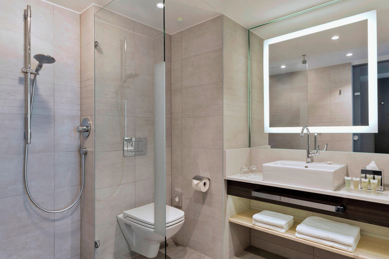 Bathroom 5, Courtyard by Marriott Oberpfaffenhofen Munich South, Starnberg