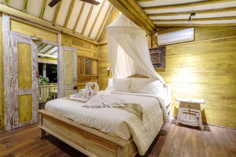 Bedroom 13