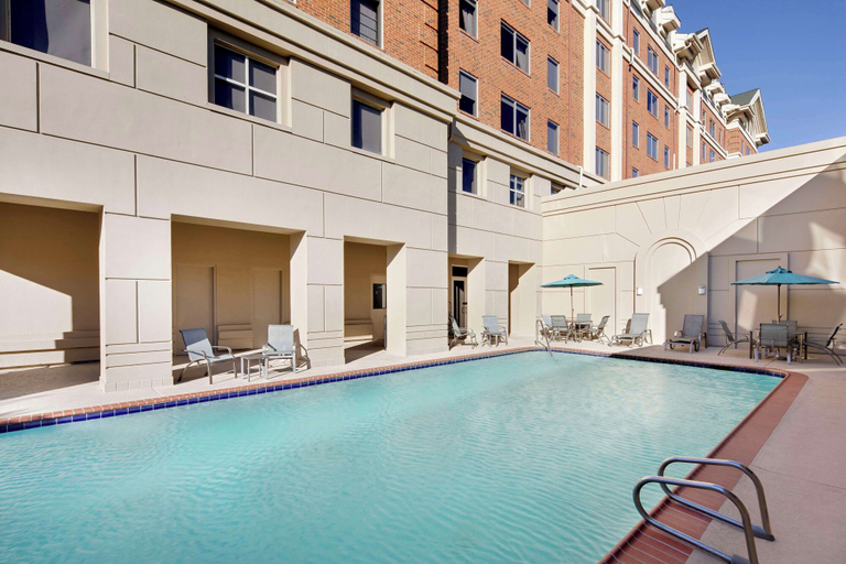 Sport & Beauty 2, DoubleTree by Hilton Atlanta - Roswell, Fulton
