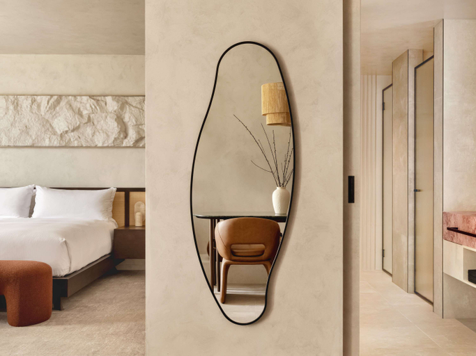 Others 3, Mondrian Gold Coast, Gold Coast