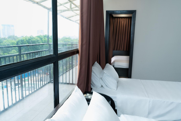 Bedroom 6