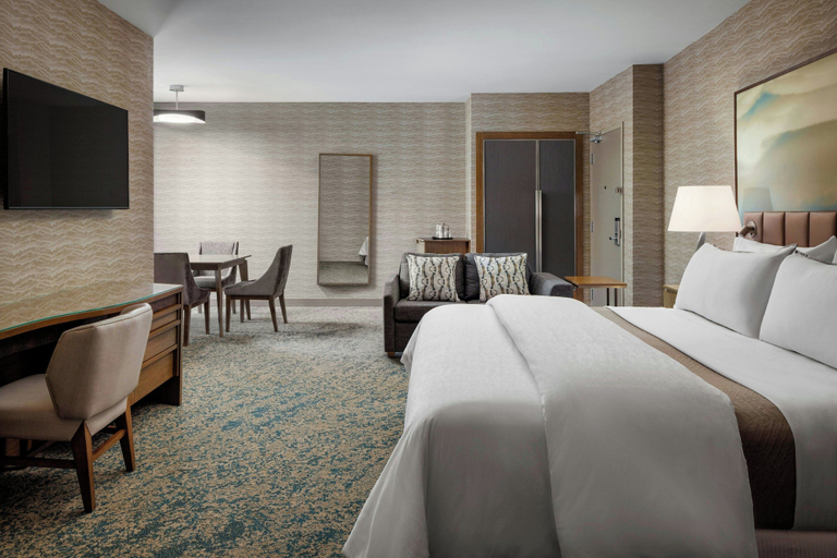 Bedroom 3, The Westin Calgary Airport, Division No. 6