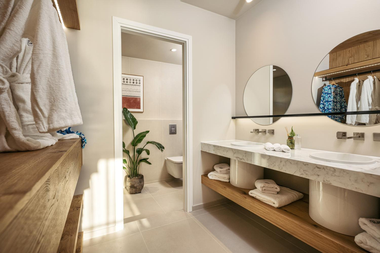 Bathroom, Sewelo Suites - Beachfront Boutique Suites, Ionian Islands