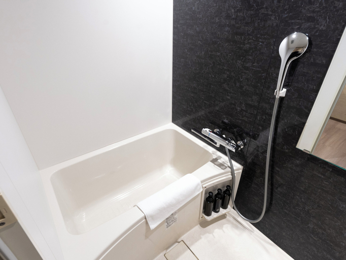 Bathroom 4, WELLSTAY Namba, Osaka