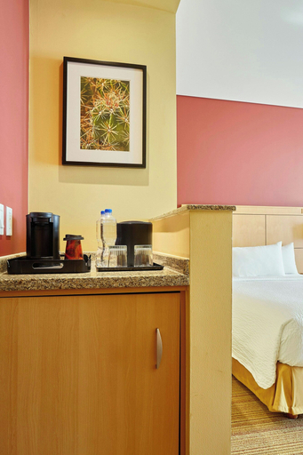Bedroom 2, Courtyard by Marriott Leon at the Poliforum, León