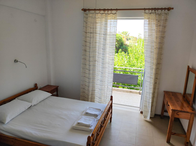 Others 3, Sonia's Rooms, Ionian Islands