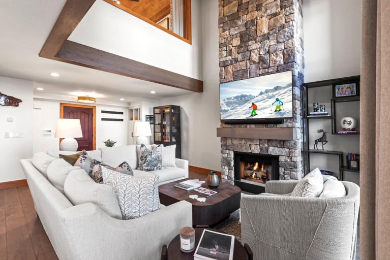 Others 5, Boulder Creek 3 Bedrooms BCC-1101 by KBM, Summit