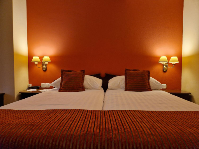 Bedroom 5