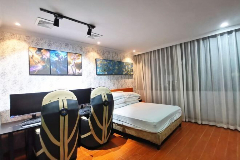 Bedroom 10