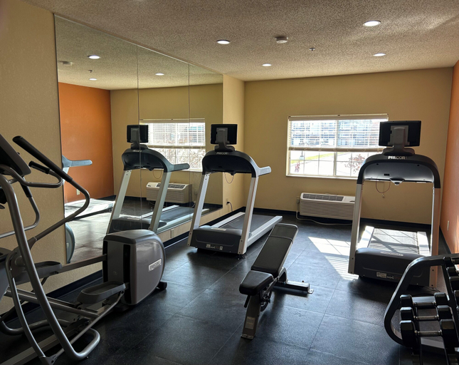Others 5, Country Inn & Suites by Radisson, Owatonna, MN, Steele