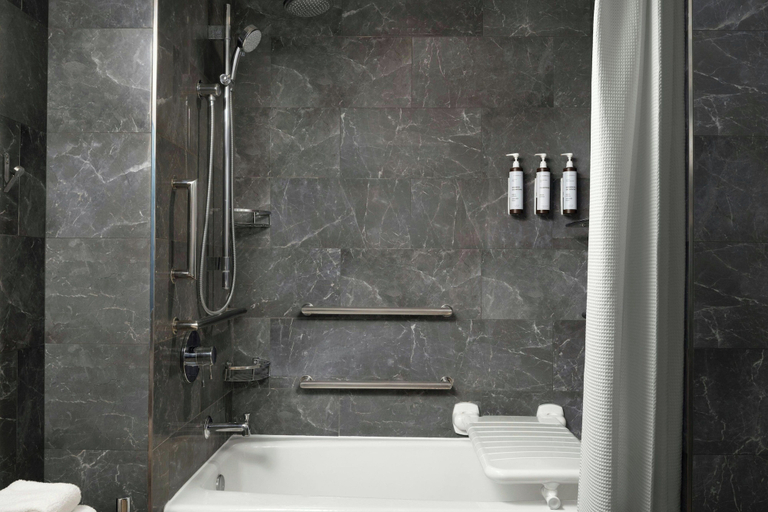 Bathroom 19