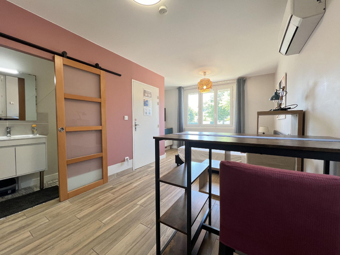 Others 5, Le Catalan - Studio Cosy, climatisé avec Parking, Haute-Garonne