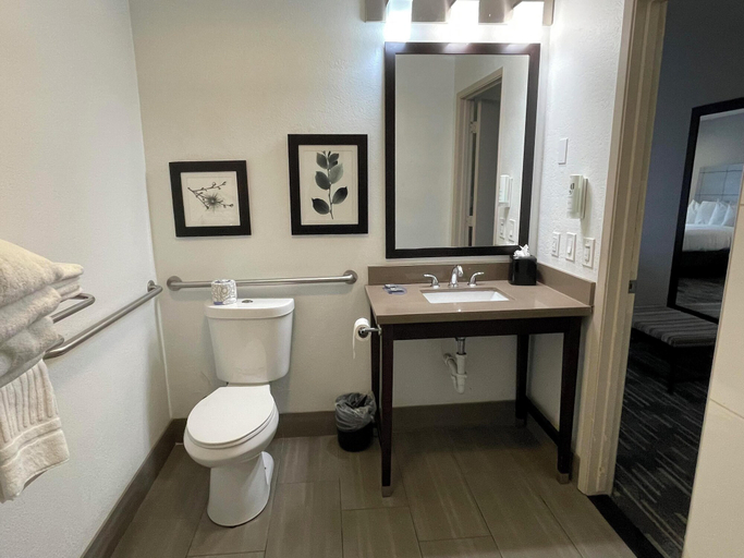 Bathroom 4, Country Inn & Suites By Radisson, Bakersfield, Ca, Kern