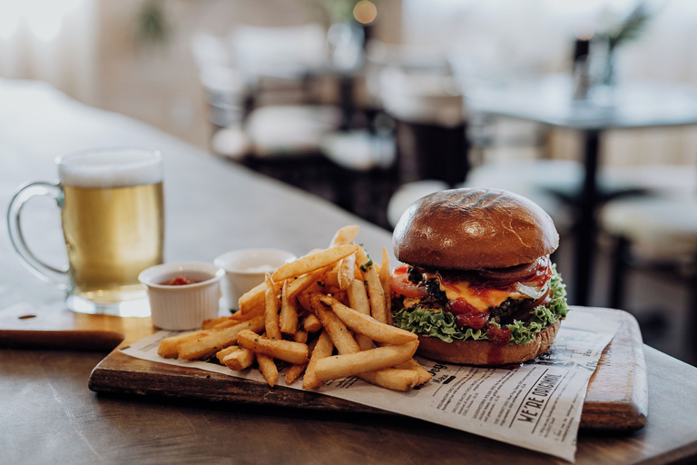 Food & Drinks 5, Lake Mahinapua Hotel, Westland