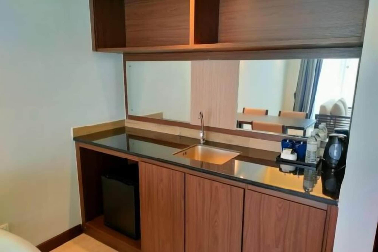 Dining Room 18