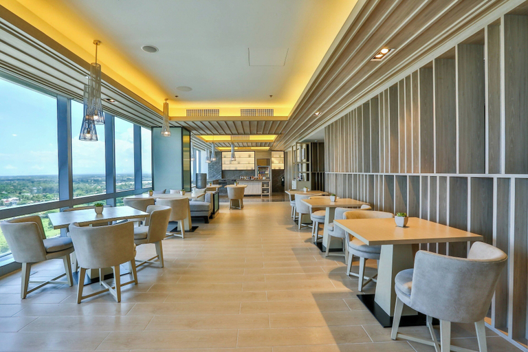 Restaurant 27