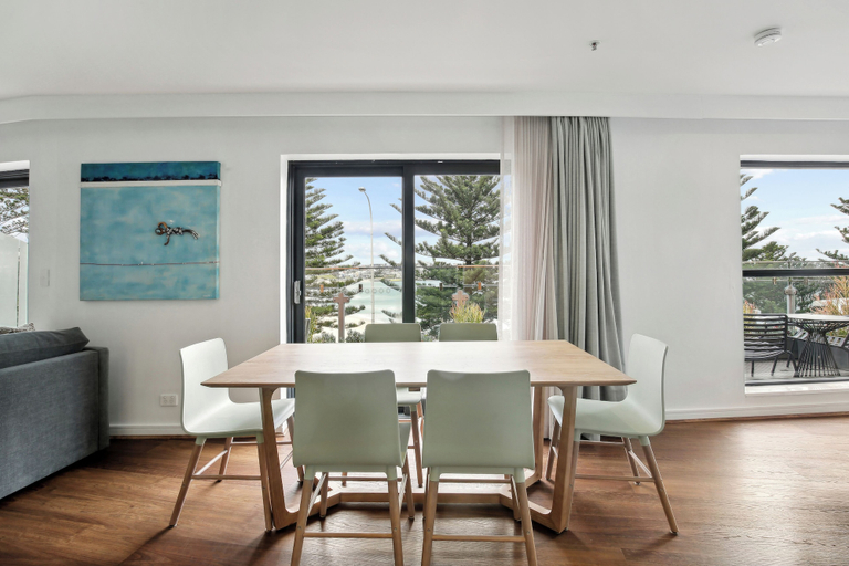 Dining Room 13