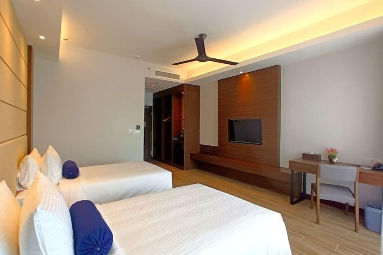 Bedroom 12