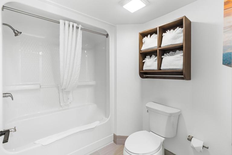 Bathroom 4, Ocean Reef Resort, Horry