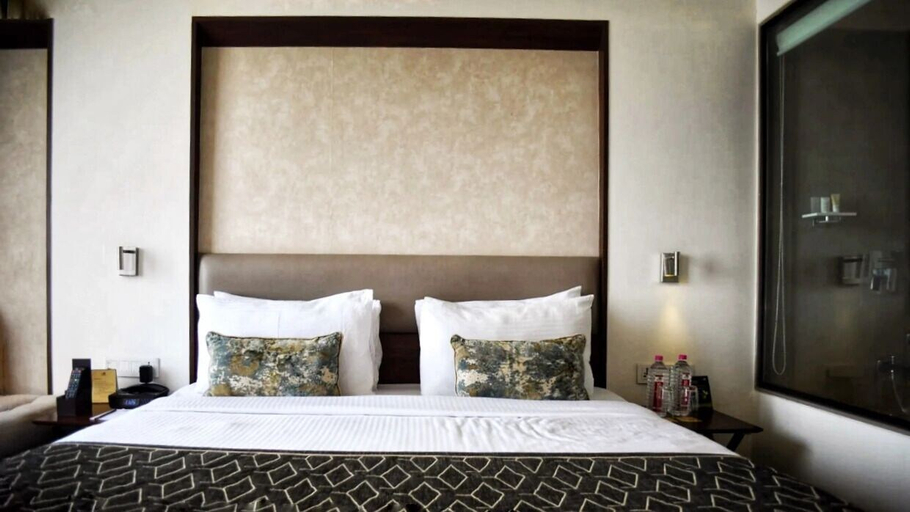 Bedroom 3, Sayaji Vadodara, Vadodara
