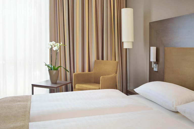Bedroom 15