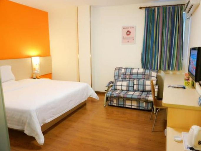 Bedroom 3, 7 Days Inn Jiangmen Wuyi University Diwang Plaza, Jiangmen