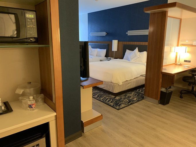 Bedroom 18