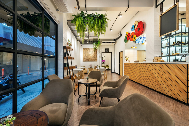 Public Area 2, Siam Subway Hostel and Café, Samphantawong