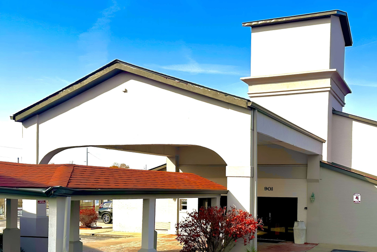 Exterior & Views 2, Ramada by Wyndham Columbia, Boone