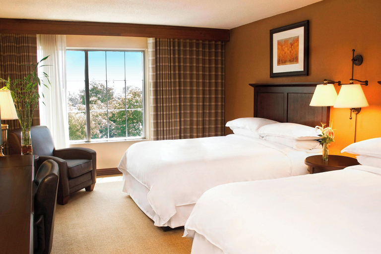 Bedroom 4, Sheraton by Marriott Atlanta Perimeter Dunwoody, Fulton
