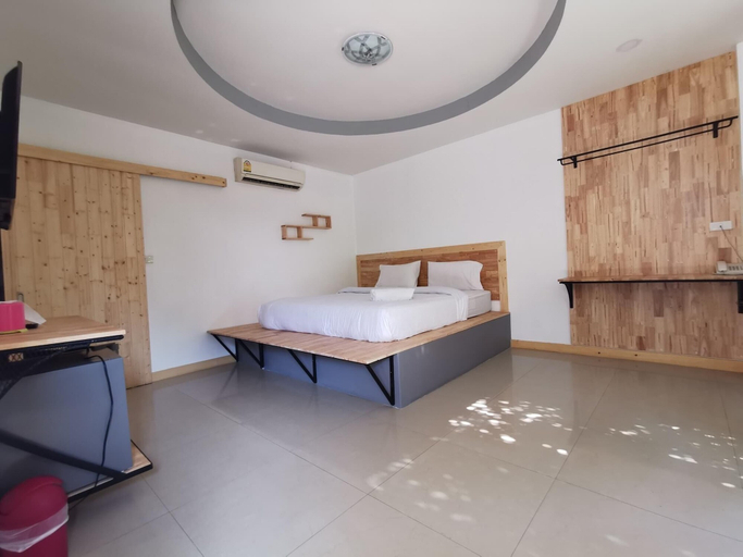 Bedroom 2, Phatra Resort, Muang Saraburi