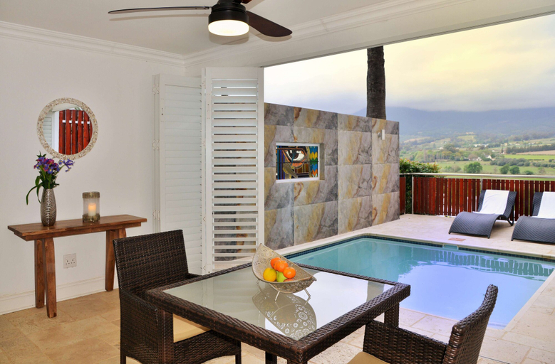 Sport & Beauty 2, The Coach House at Val du Charron, Cape Winelands