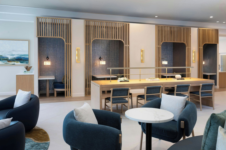 Food & Drinks 5, Delta Hotels by Marriott West Palm Beach, Palm Beach