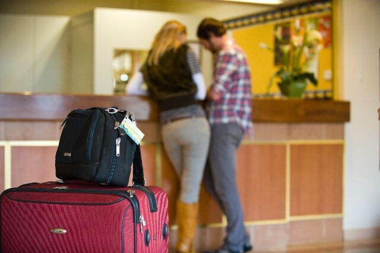 Public Area, Loxton Community Hotel Motel, Loxton Waikerie  - East