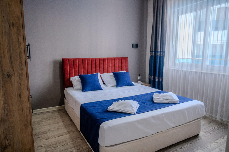 Bedroom 5, Konyaalti Suite Hotel, Antalya