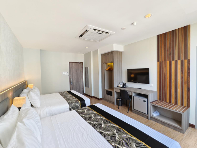 Bedroom 9