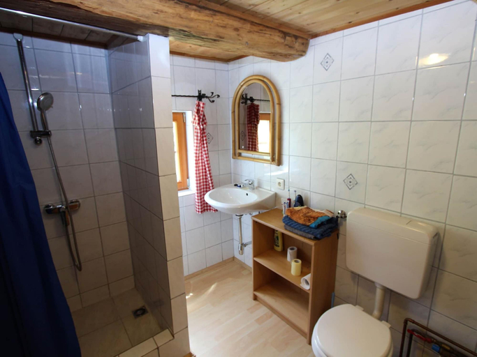Bathroom, Chalet in Obervellach in Carinthia, Spittal an der Drau