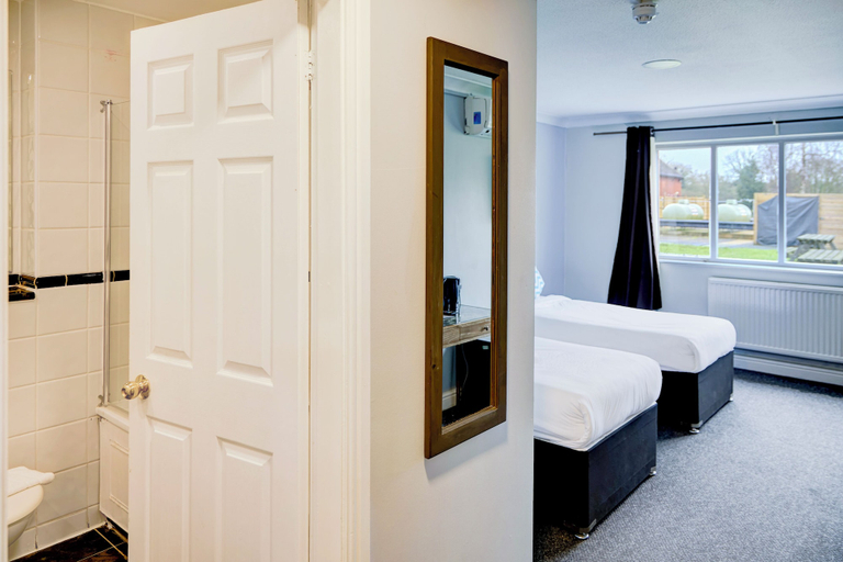 Bedroom 2, The Warwick Hotel by Colombo Edition, Warwickshire