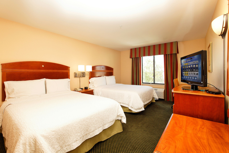 Bedroom 3, Hampton Inn Montrose, Montrose