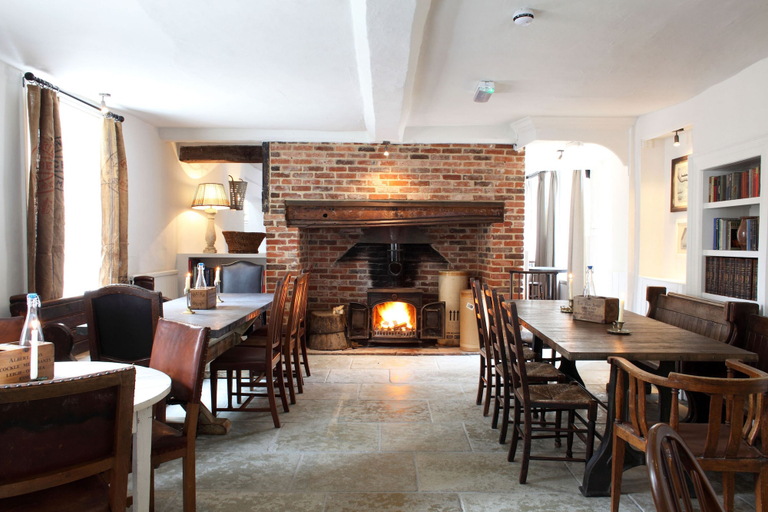 Food & Drinks 4, Black Lion Hotel, Norfolk