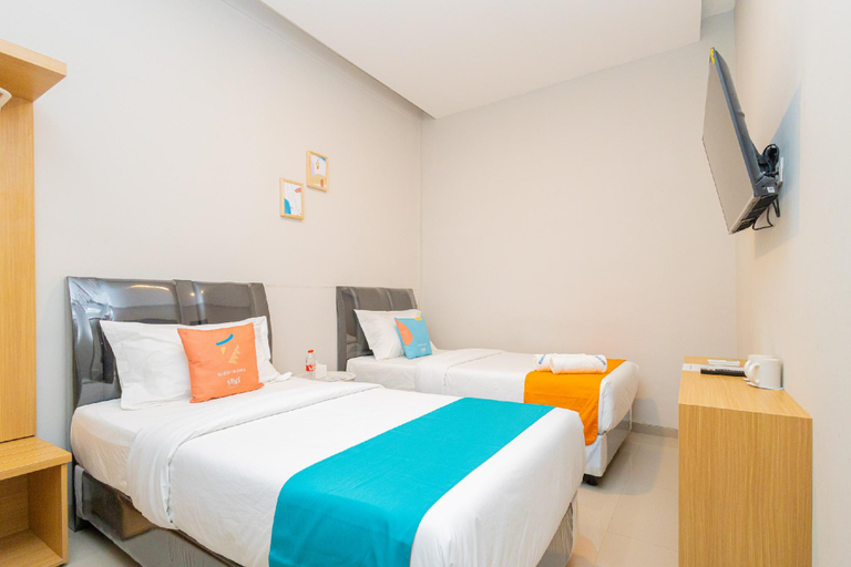 Bedroom 13